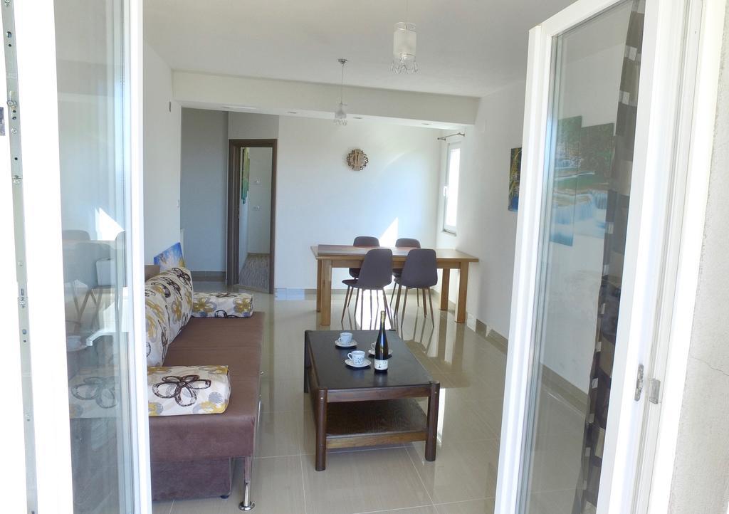 Apartment Sunshine, Sunrise, Sunset คาชเตลา ภายนอก รูปภาพ